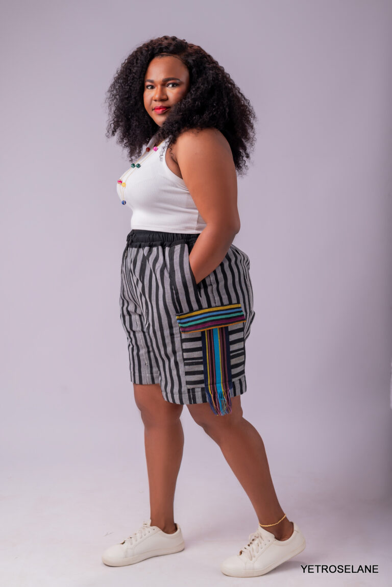 ASO-OKE SHORT
